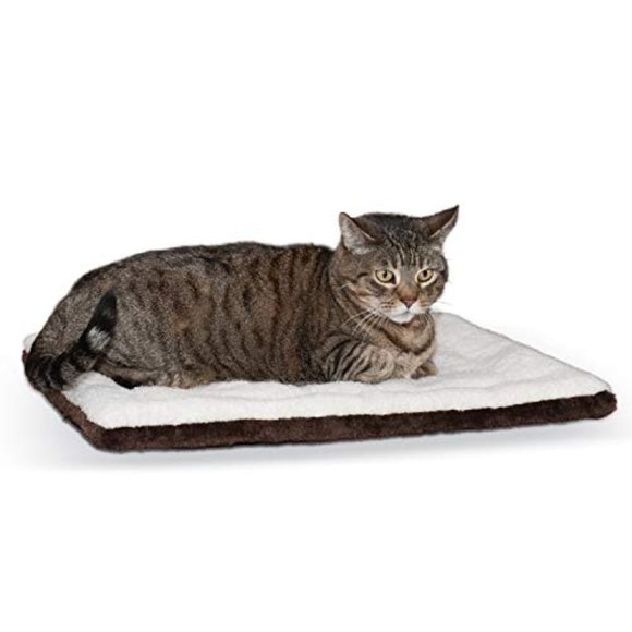K&H Pet Products Self-Warming Pet Pad Oatmeal/Chocolate 21 X 17 Inches> Plus 4 b - Picture 3 of 6